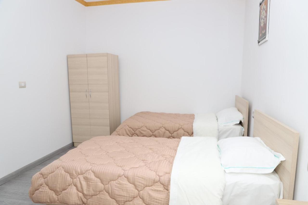 בראט Comfort Apartment מראה חיצוני תמונה